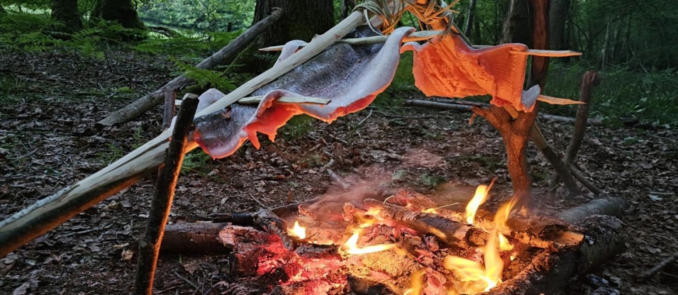 fishing-foraging-fire-catch-cook